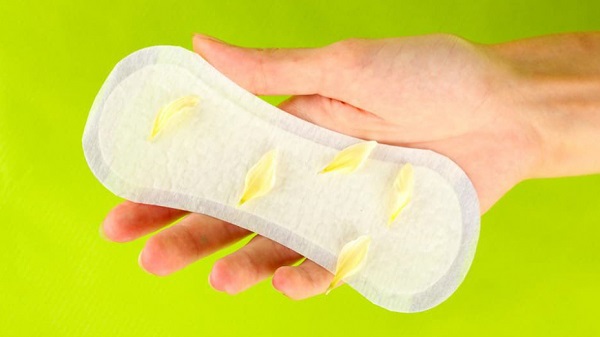 Khí hư màu vàng có mùi tanh cảnh báo bệnh phụ khoa gì?